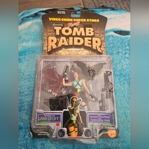 Tomb Raider Action Figure Set 1997 Sealed Figure